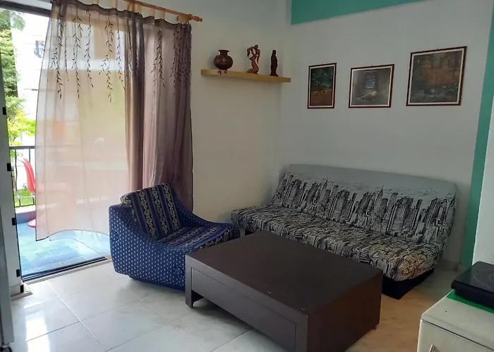 Κόσμος Apartment * 波利克罗诺